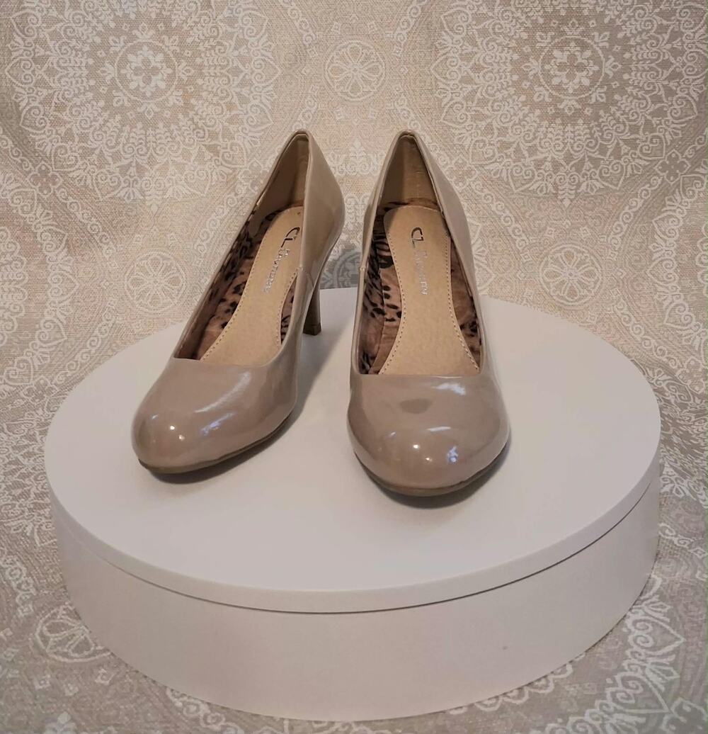 CL by Chinese Laundry "Nanette" New Nude Patent Pumps
